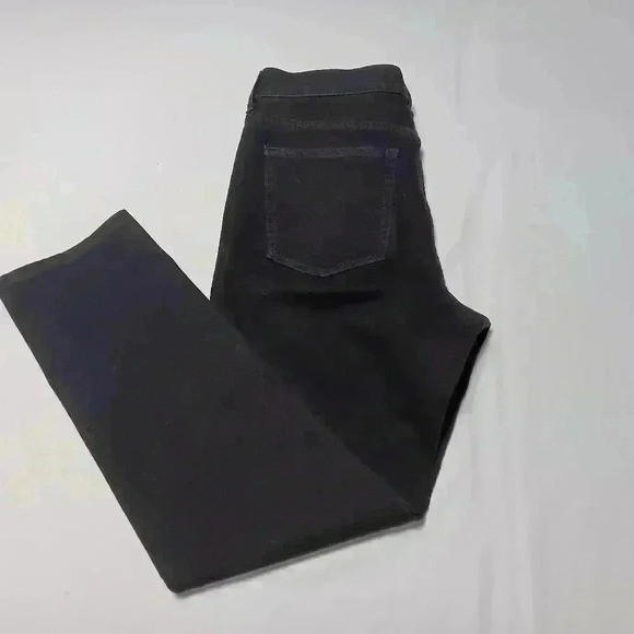 Everlane uniform pants. Men's size  33x30 - Picture 5 of 5